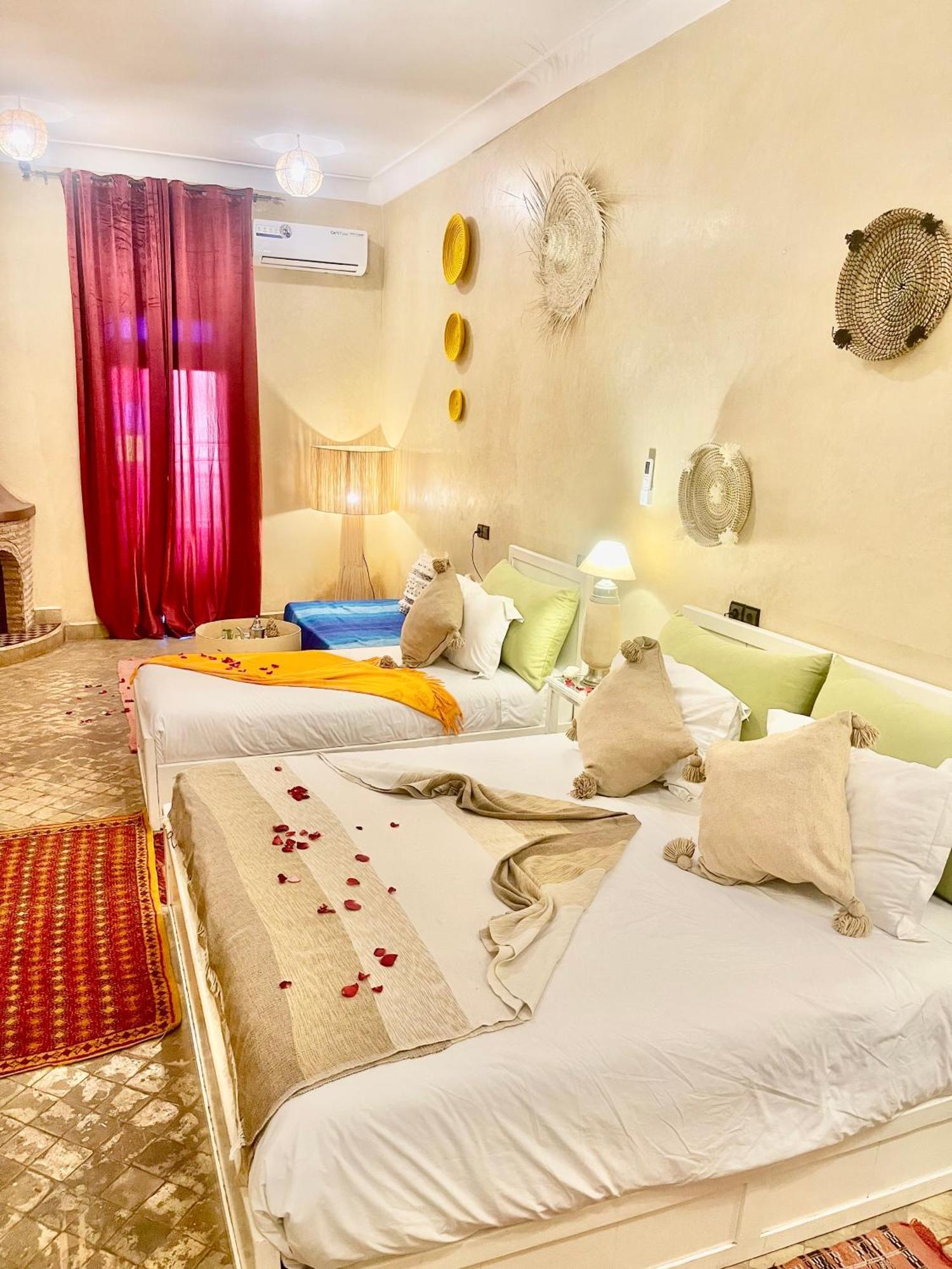 Koutobia Royal Hotel มาร์ราเกช ภายนอก รูปภาพ
